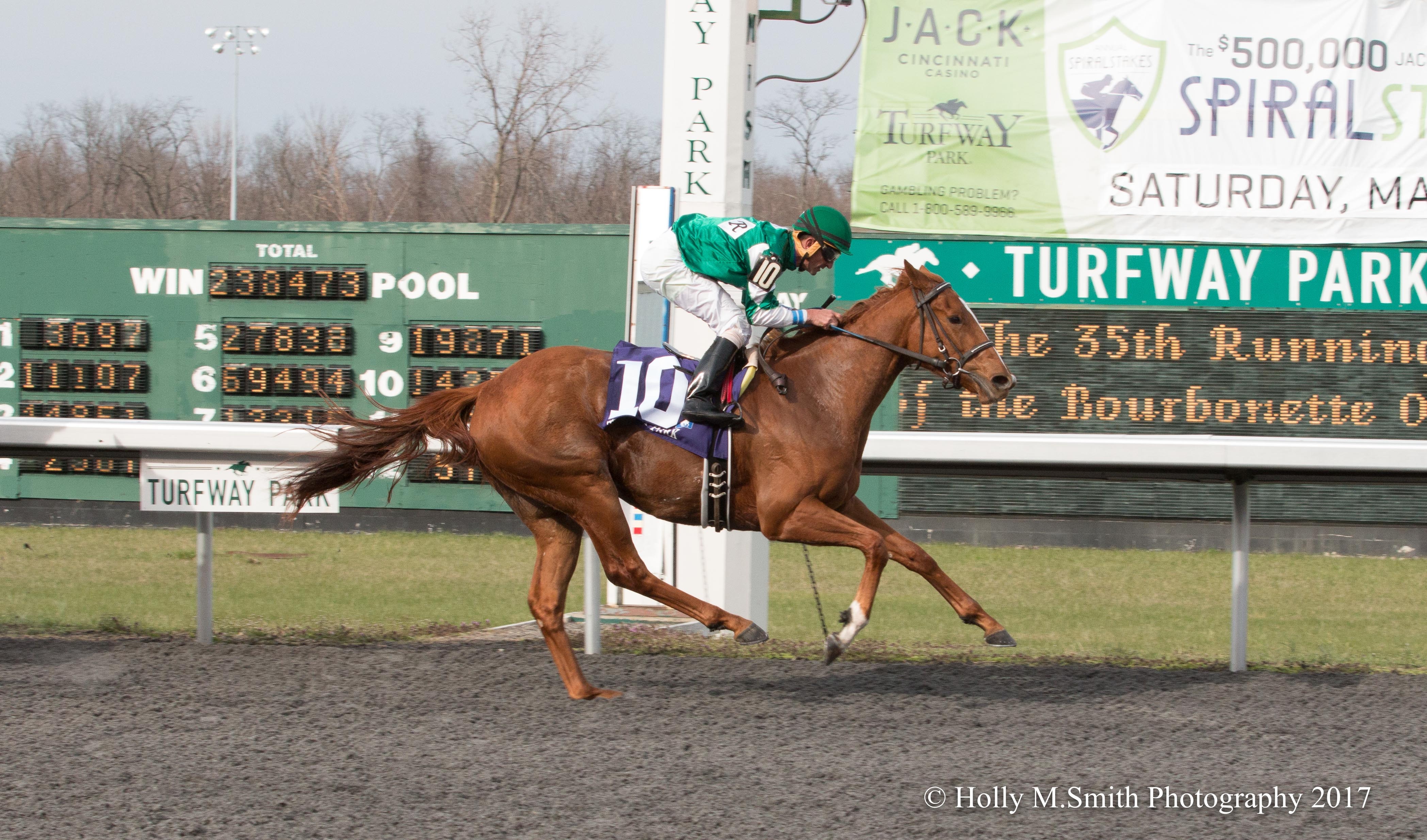 Purely a Dream captures stakes debut in Bourbonette Oaks