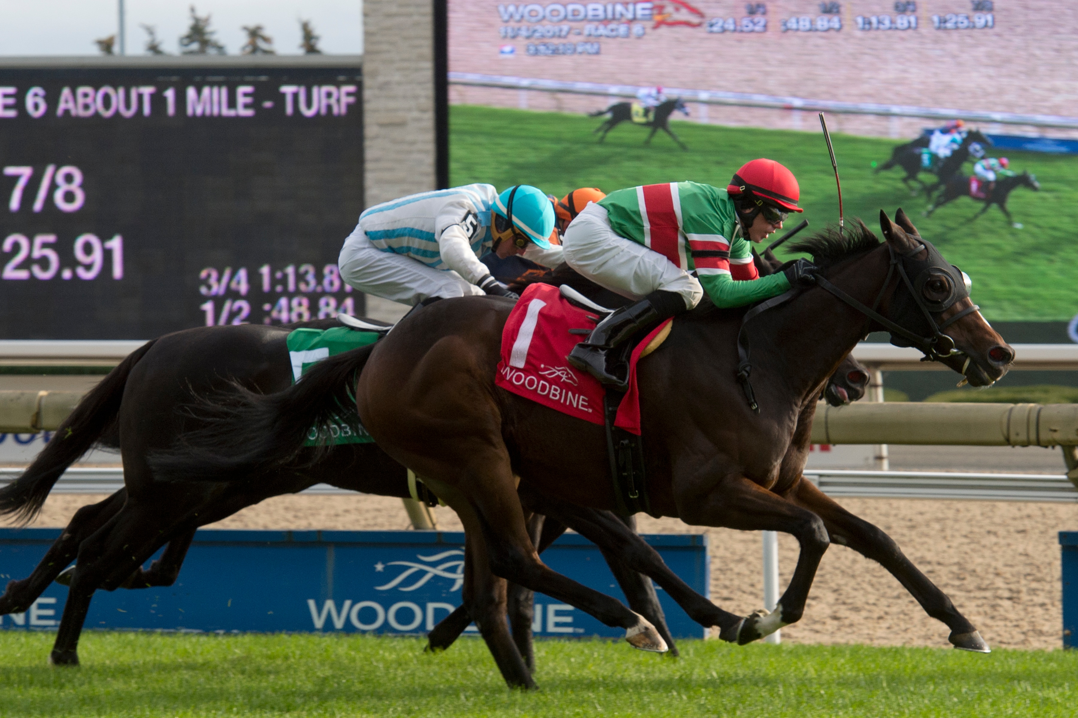 Tower of Texas faces Maker-trained trio in Colonel Bradley