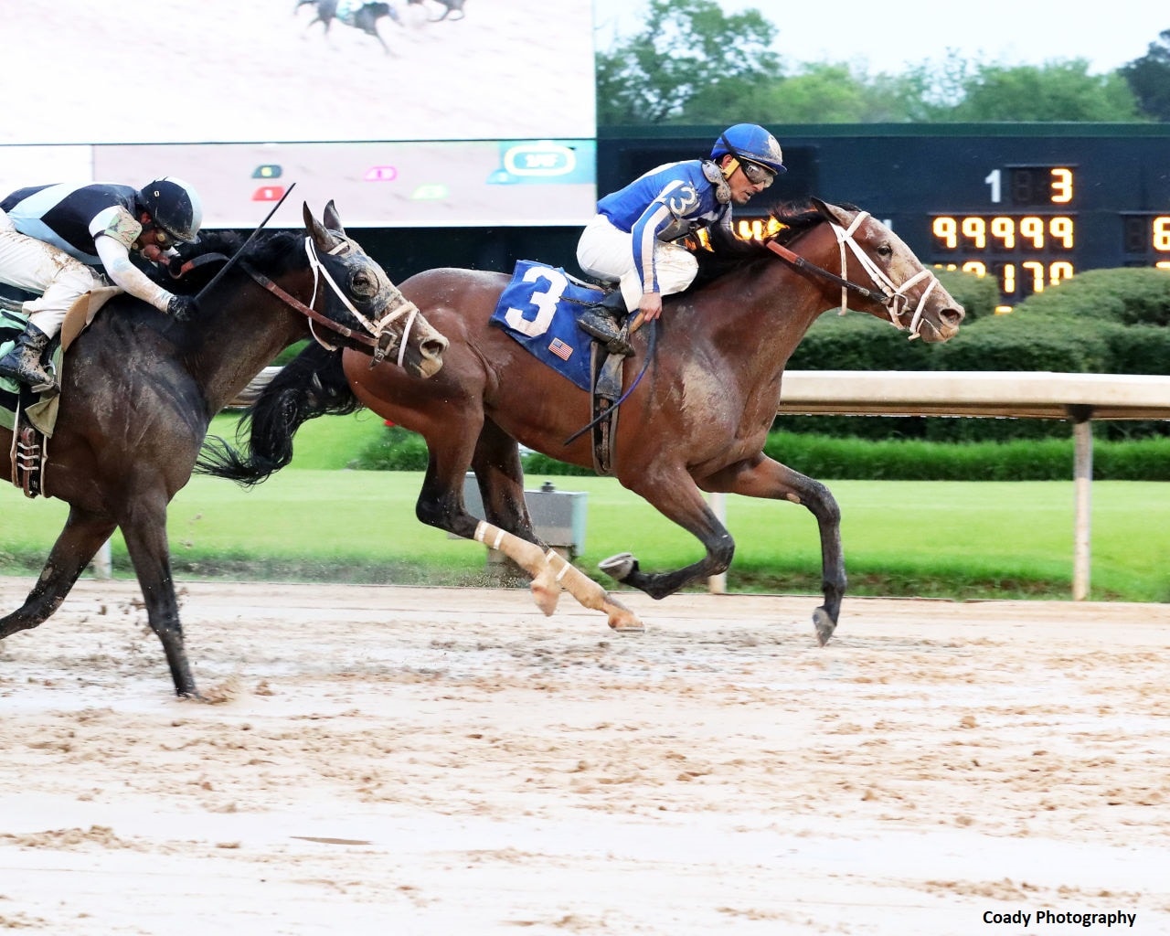 Mr. Big News pays $95.60 in Oaklawn Stakes upset