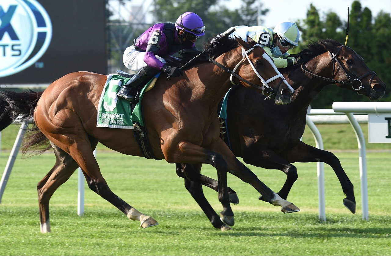 Paret upsets Tiller; Tap It to Win flirts with Belmont track record
