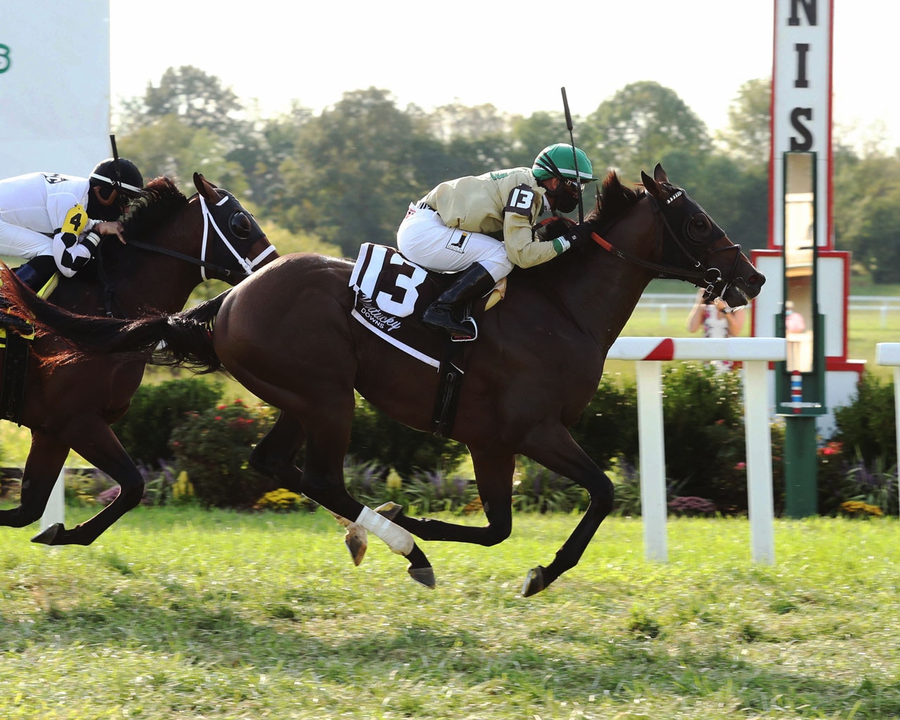 Moon Over Miami takes Dueling Grounds Derby; Micheline rallies to win Oaks