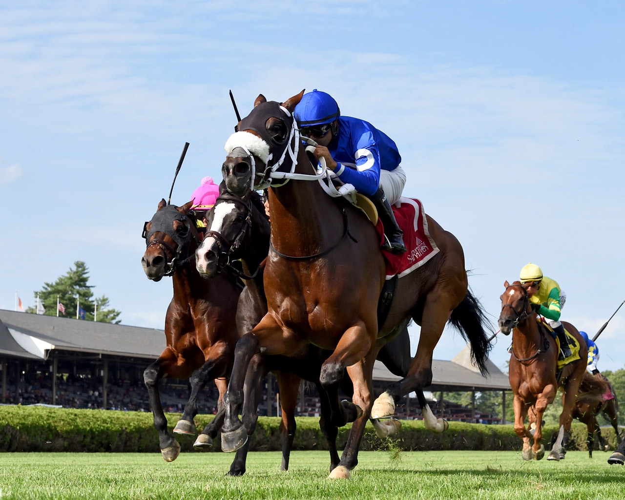 Rinaldi leads all the way in the Forbidden Apple