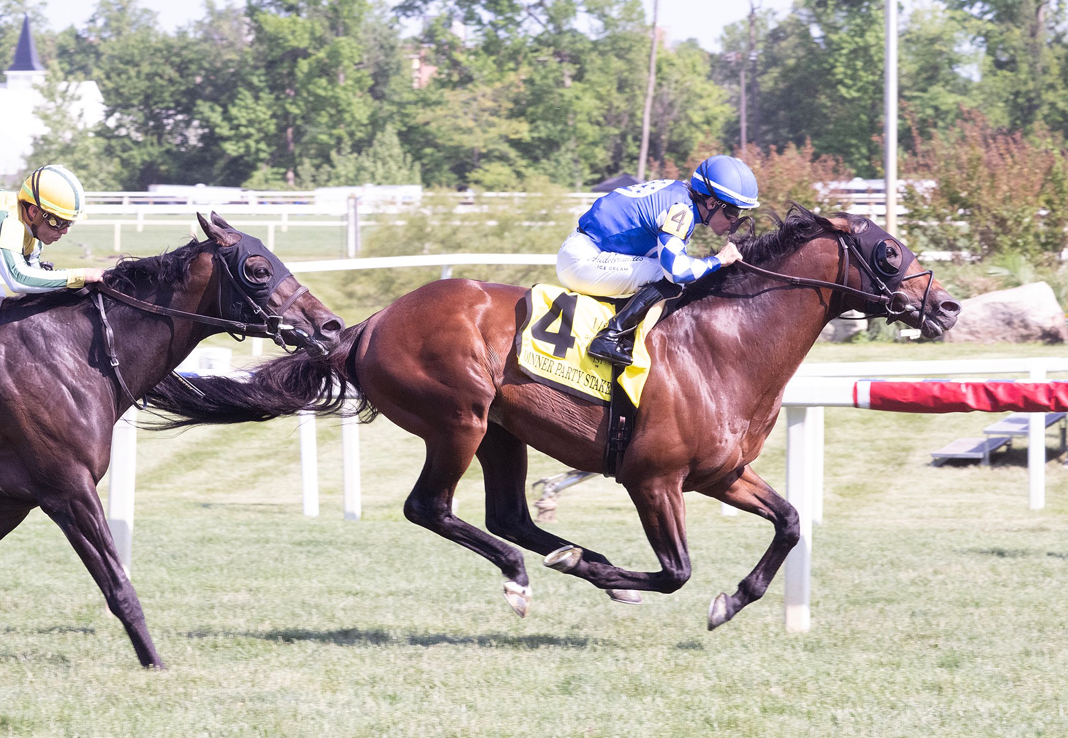 Fort Washington wins the Dinner Party at Laurel