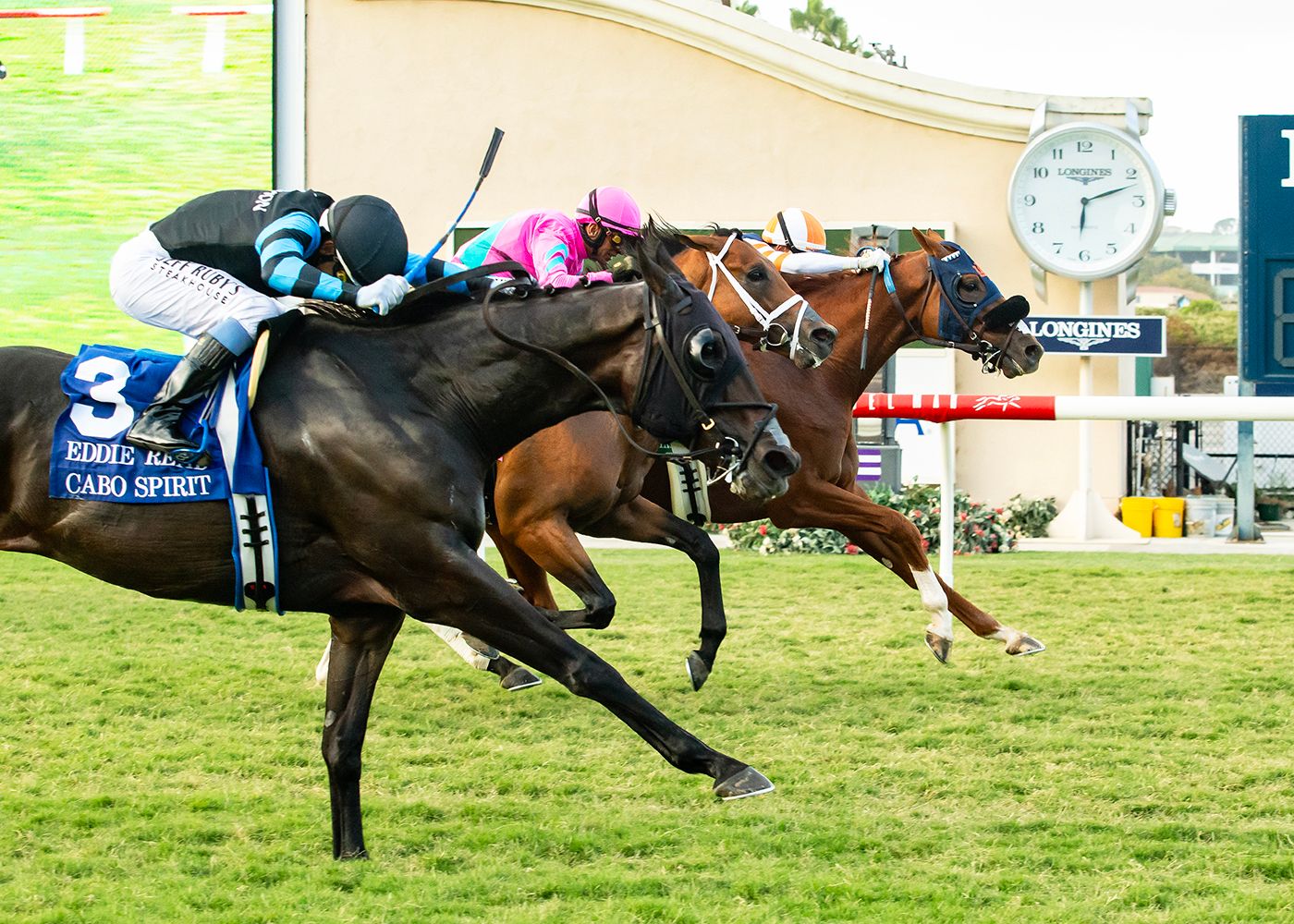 Gold Phoenix edges Cabo Spirit and Formidable Man in the Eddie Read (G2) at Del Mar