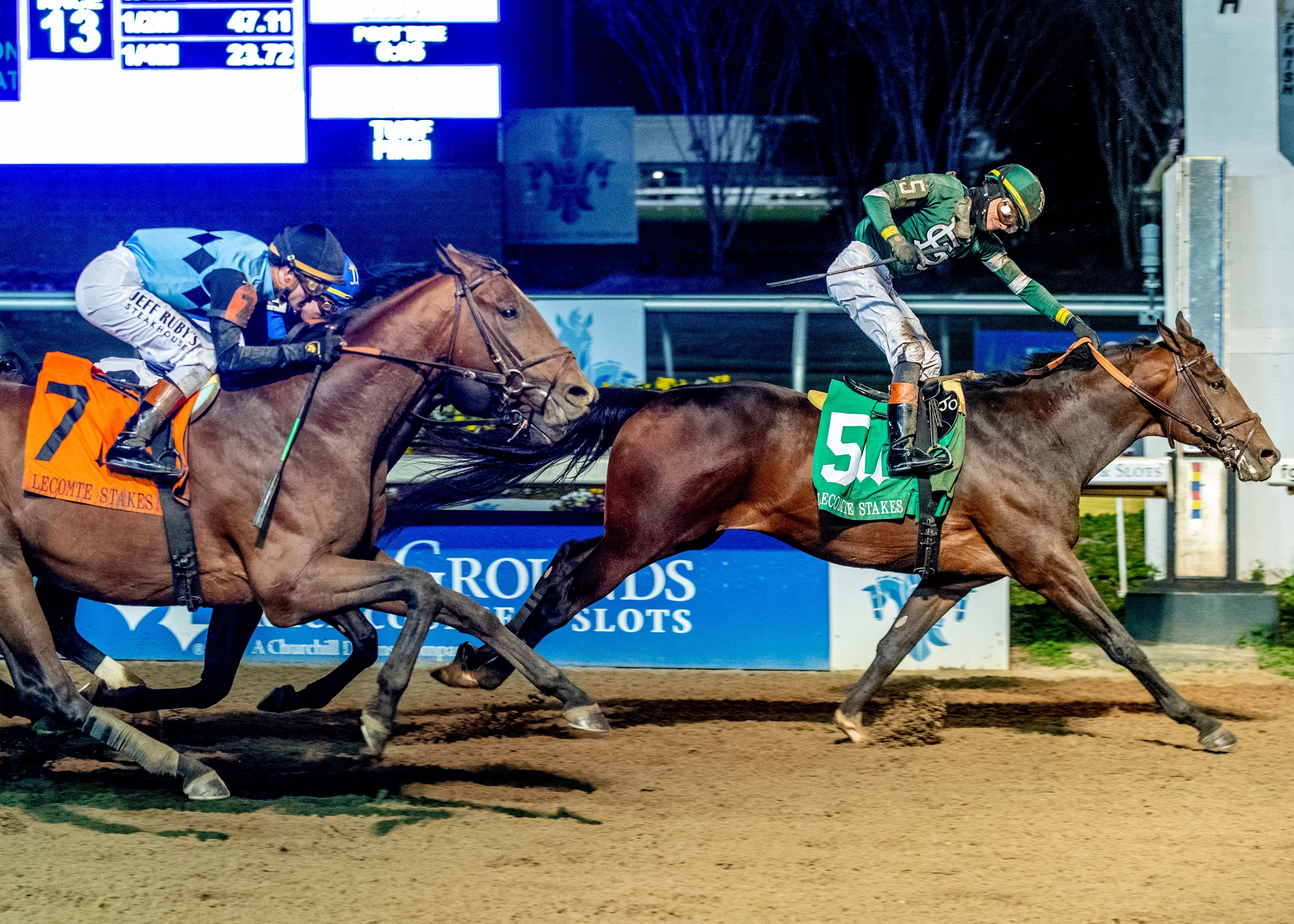 Golden Tempo wins the Lecomte at Fair Grounds.