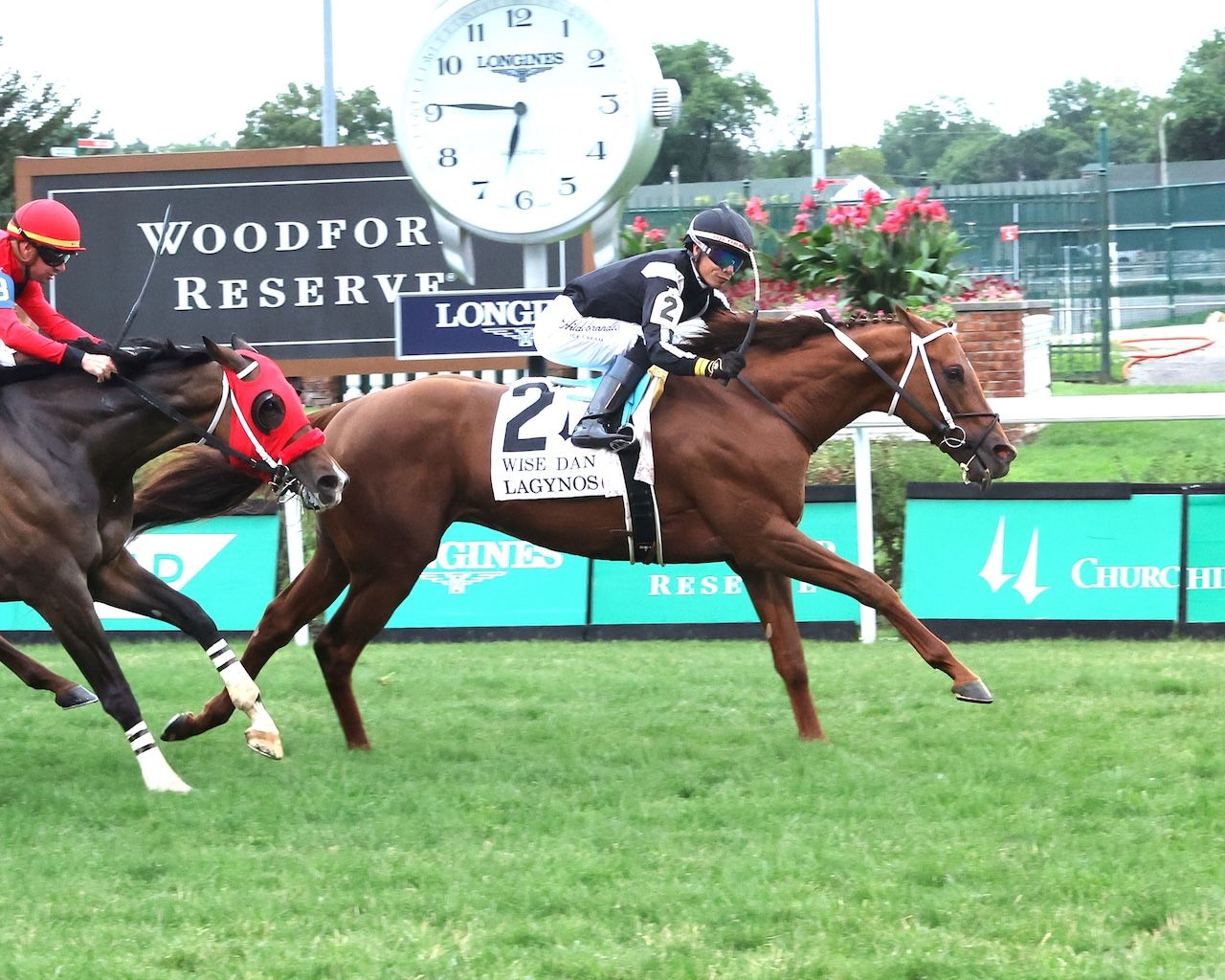 Lagynos wins the Wise Dan (G2) at Churchill Downs.