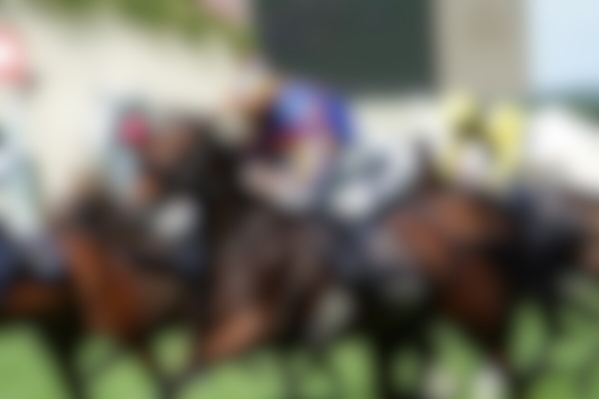 Mission Central rallies late to win the King Charles III (G1) on Day 1 of Royal Ascot
