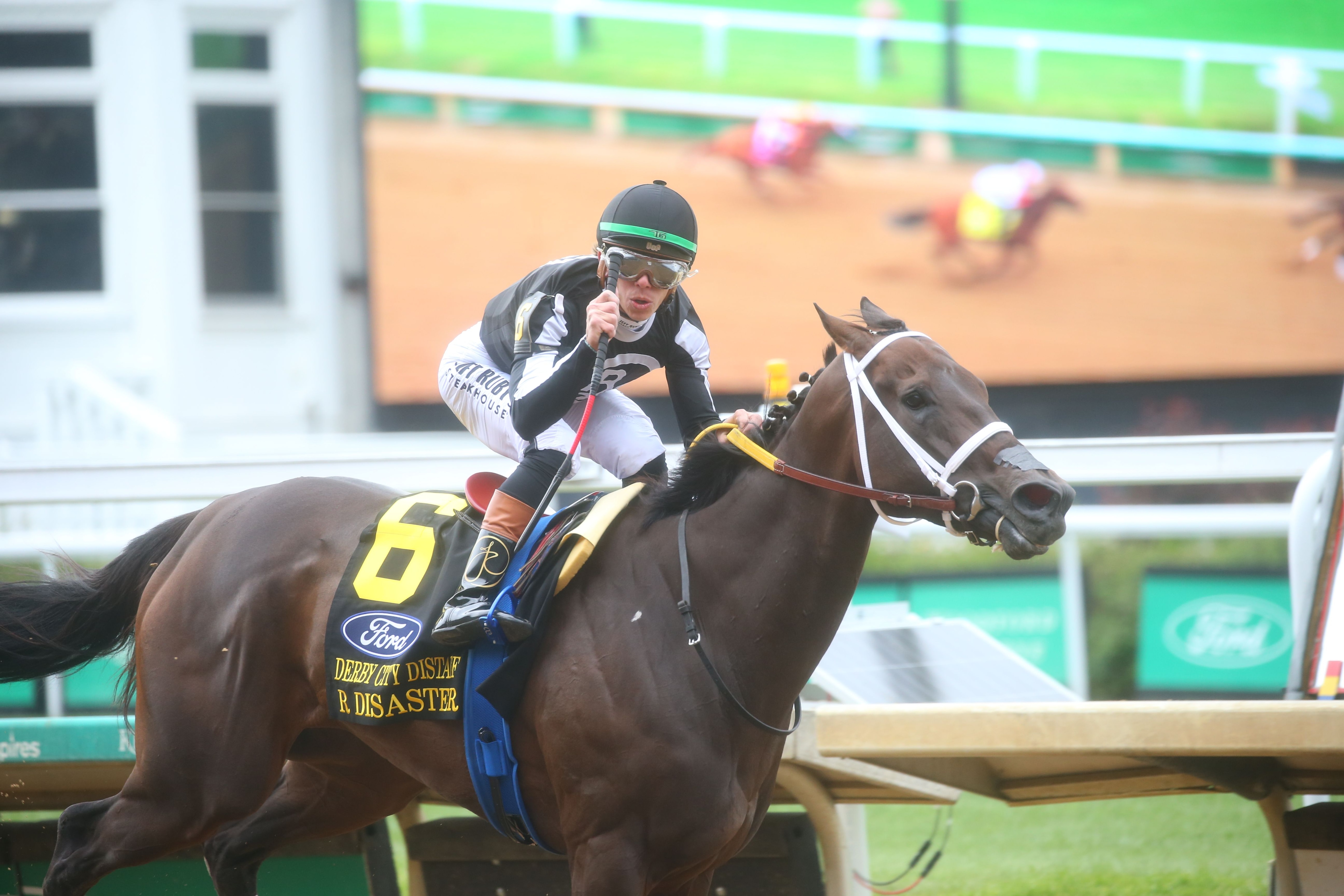 R Disaster too fast for Derby City Distaff rivals